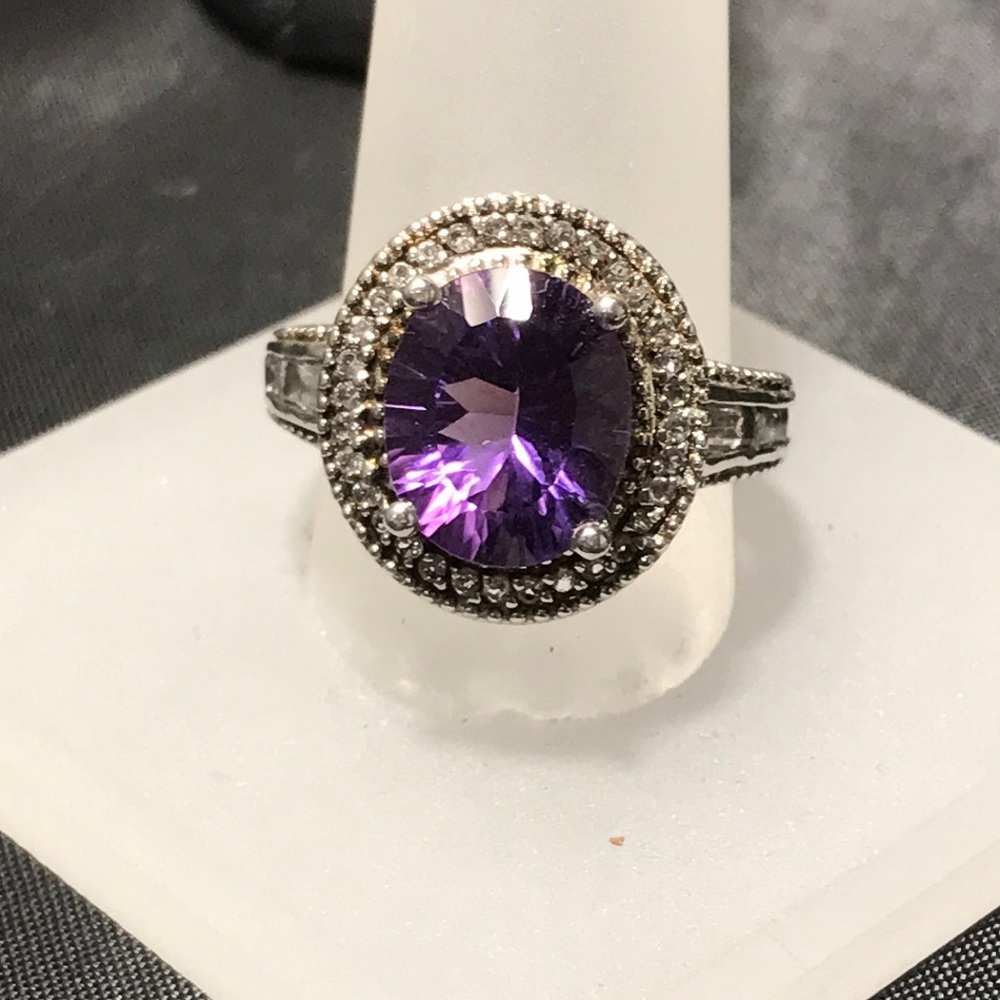 Ring Sterling Silver and Genuine Amethyst. Size 8